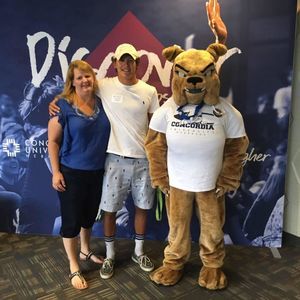 Meet your Posher, Dylan